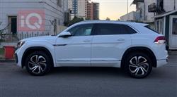 ڤۆڵکسواگن ئەتڵەس کرۆس سپۆرت